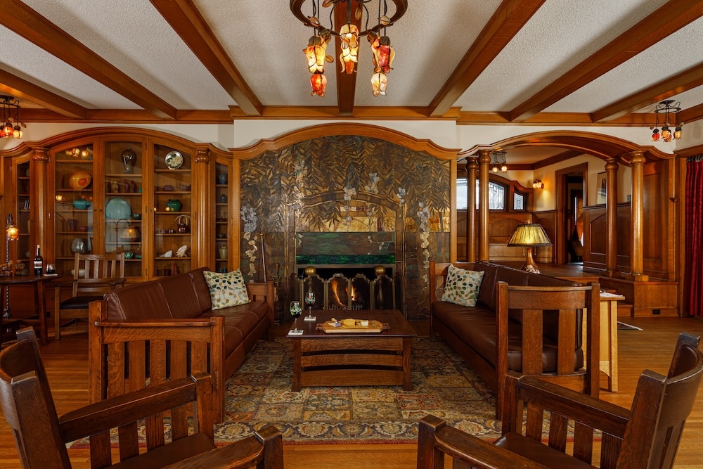 The Best Things to do in Wausau This Fall 8 One of the best hotels in Wausau for fall getaways